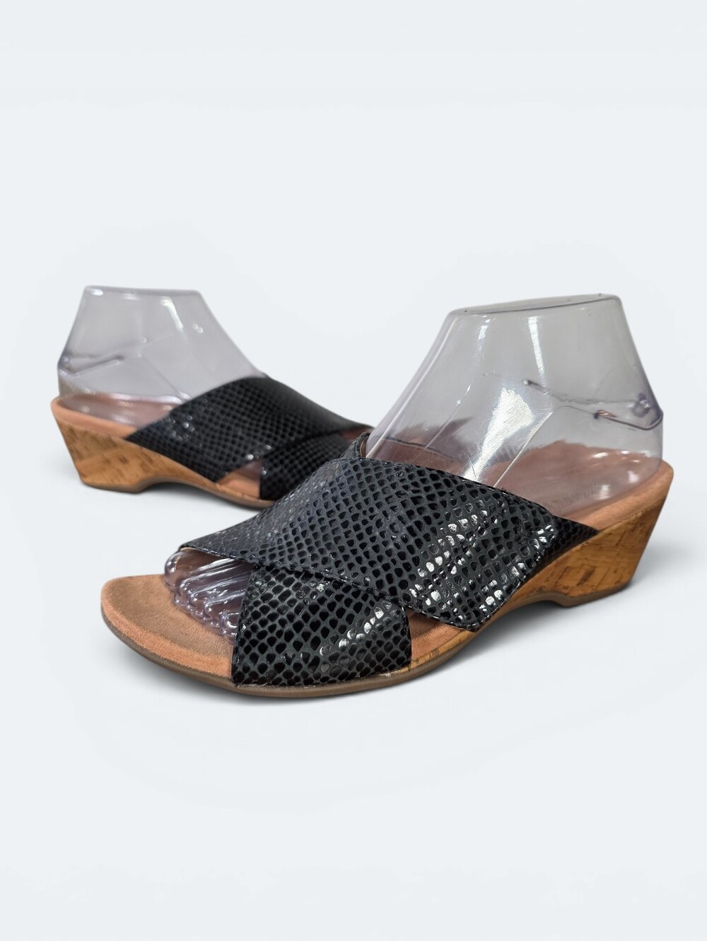 Vionic Leticia Black Snake Print Leather Wedge Slide Sandals Women's Size 7